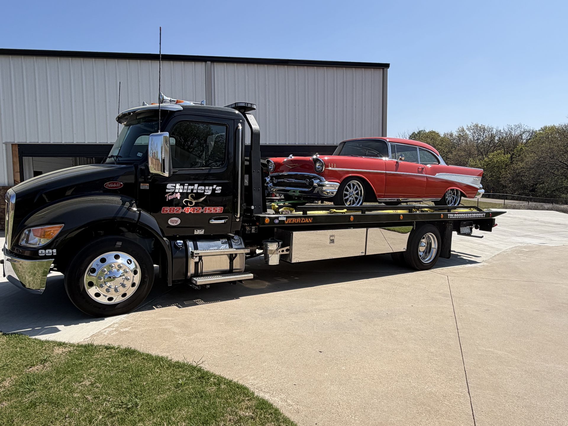 Shirleys Towing gallery photo