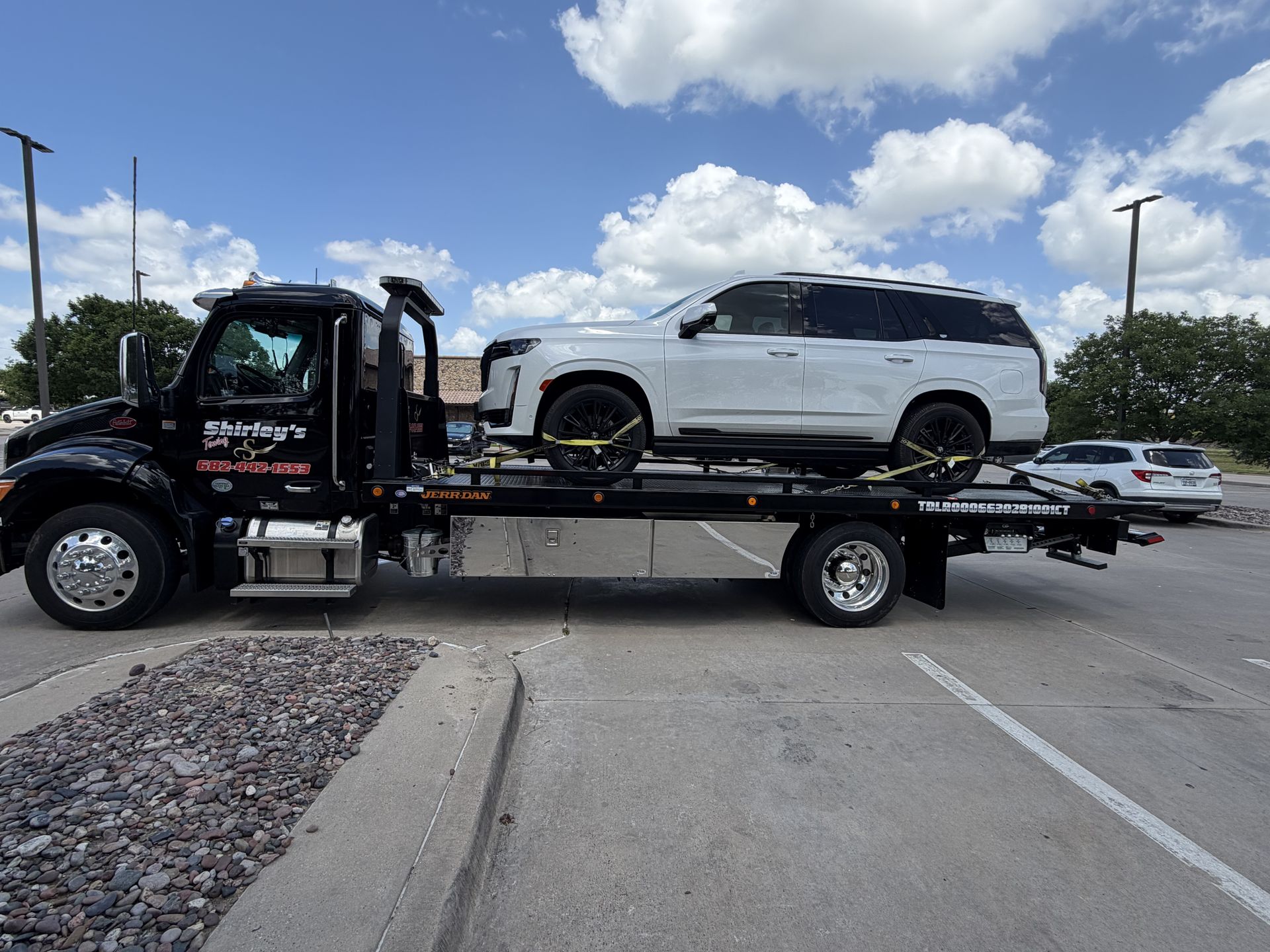 Shirleys Towing gallery photo