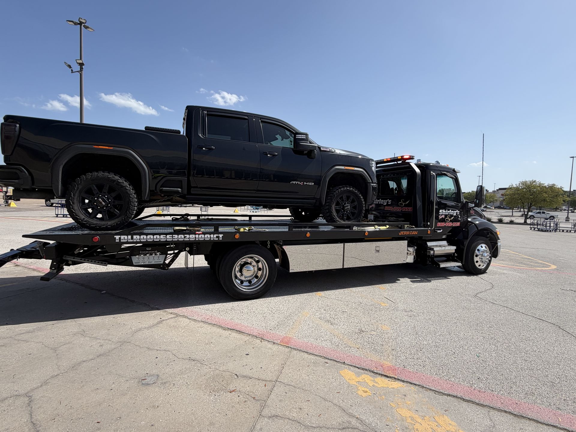 Shirleys Towing gallery photo